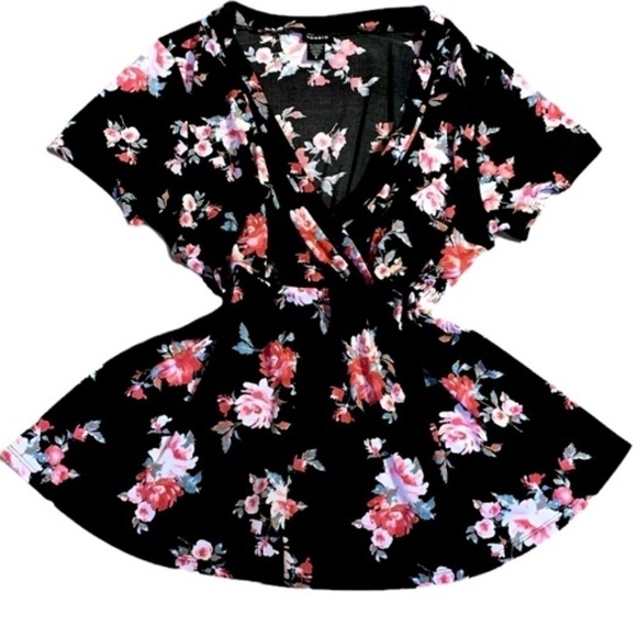 Torrid  V-Neck Surplice Babydoll Top Short Sleeve  Sz 2 (18/20 2X) Floral #256G - Picture 4 of 7